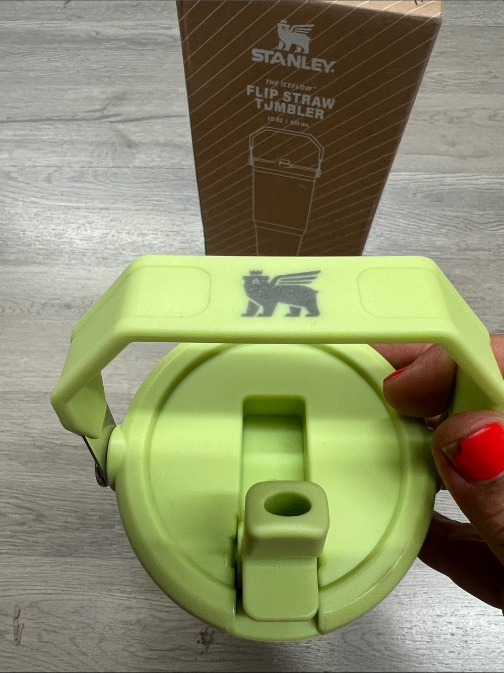 Stanley Lime Green Tom & Jerry Insulated Travel Tumbler - Picture 6 of 8